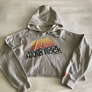 Hard Rock Cafe Cambodia Cropped Hoodie Gray Size M
